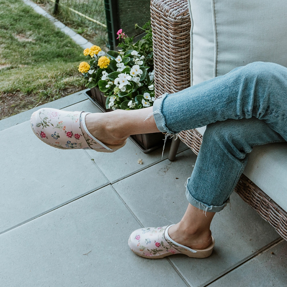 Women's Anatomic Clogs - Beige Blossom