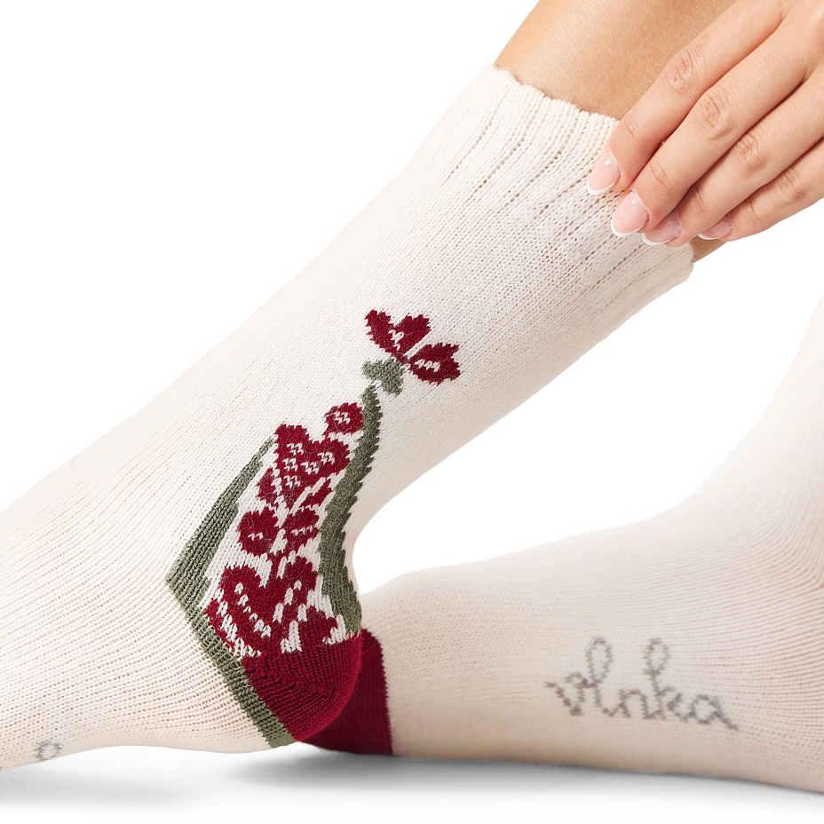 Sheep Merino socks 'Folklore' Red