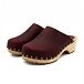 Women's anatomical wooden clogs with rivets, red